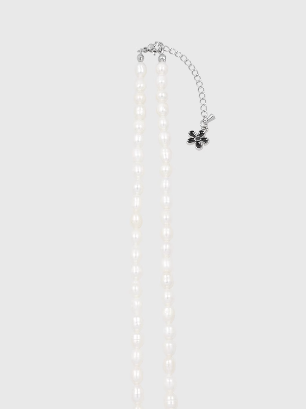 AWE Black Sunflower Pendant Pearl Necklace