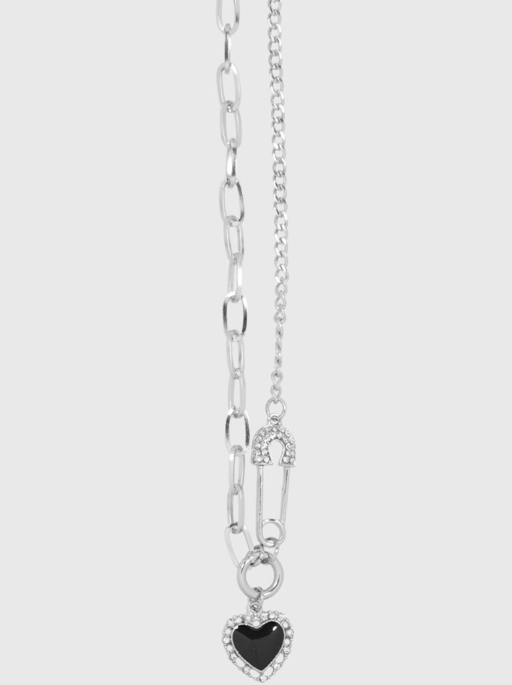 AWE Diamond Pin Black Heart Chain Necklace