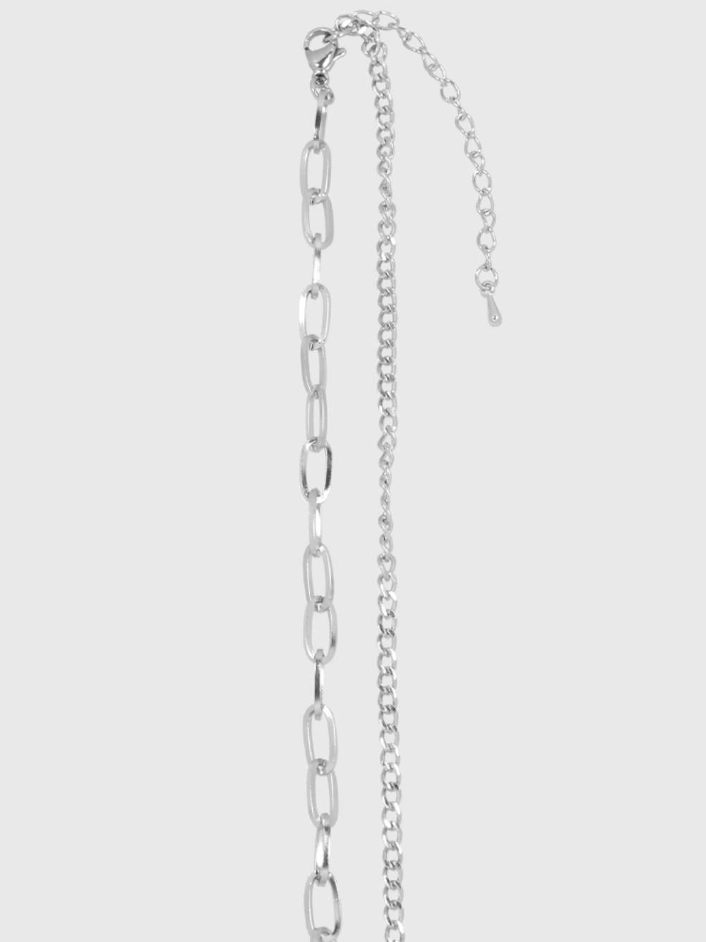 AWE Diamond Pin Black Heart Chain Necklace