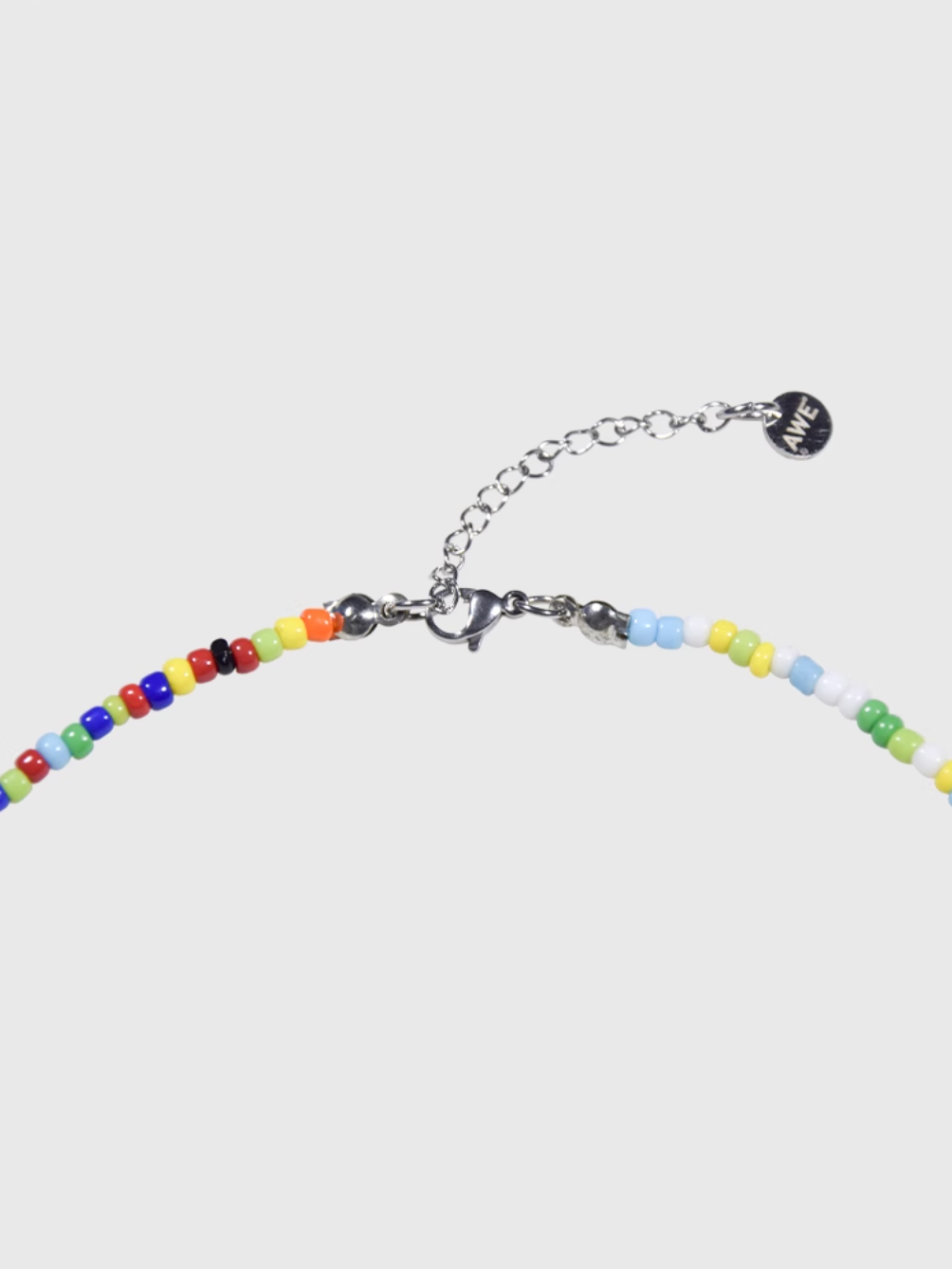 AWE Colorful Beaded Daisy Necklace
