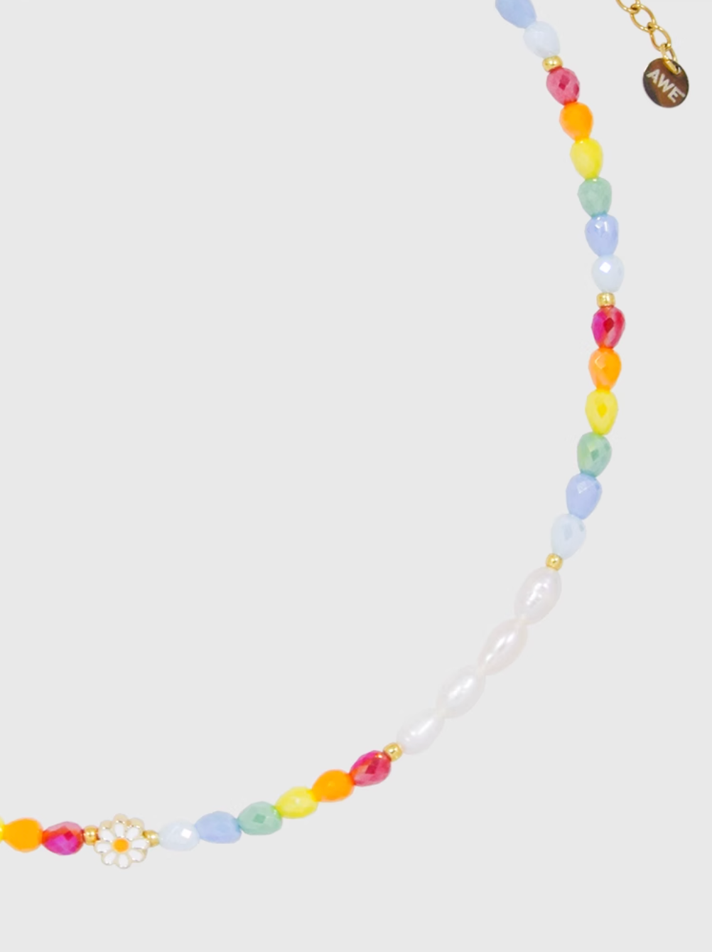 AWE Crystal Beaded Pearl Daisy Necklace
