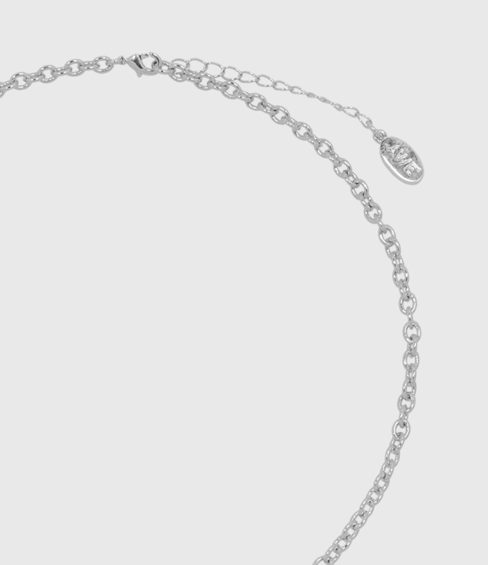 AWE The First Blooming Black Flowers Chain Necklace