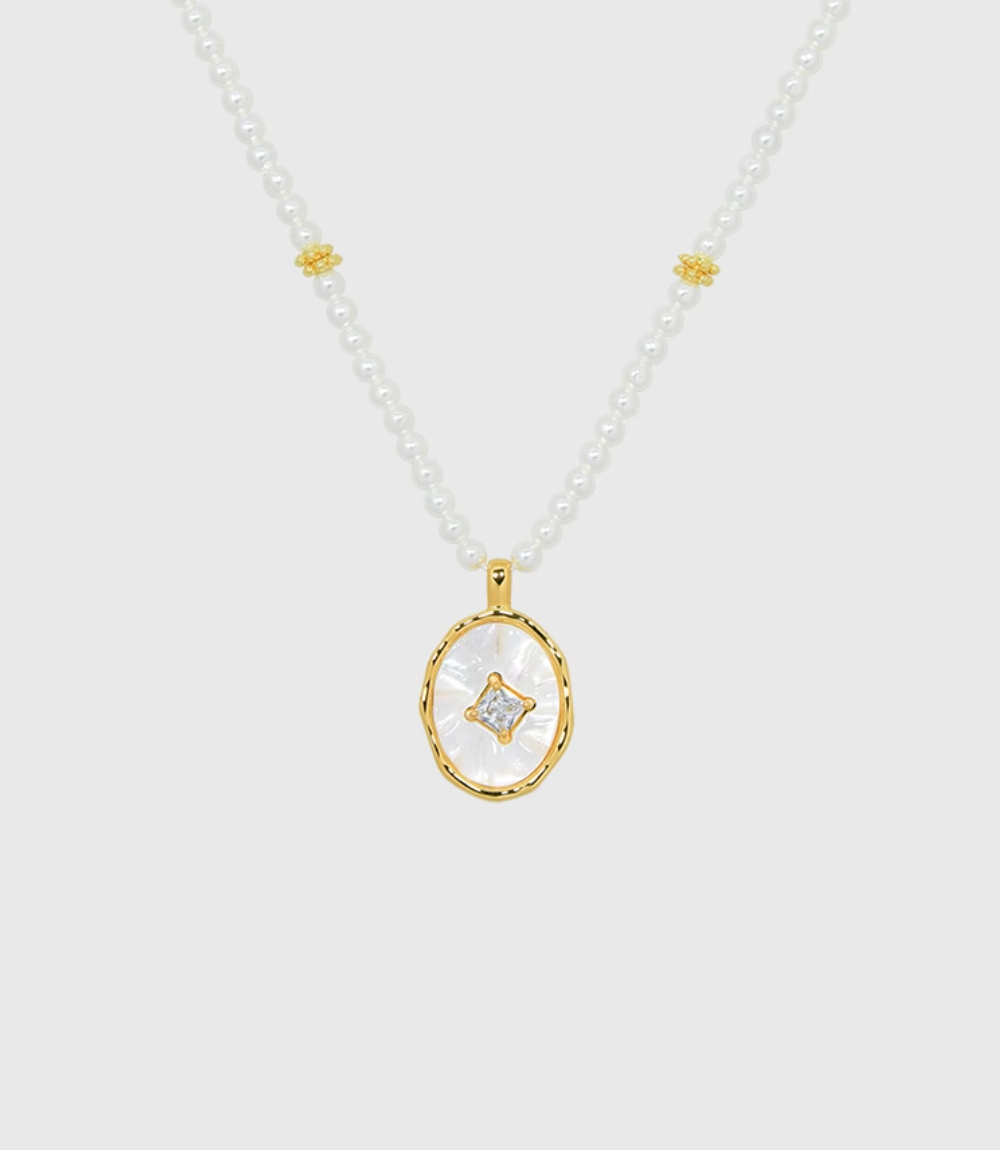 AWE Zirconia Pendant Pearl Beaded Necklace