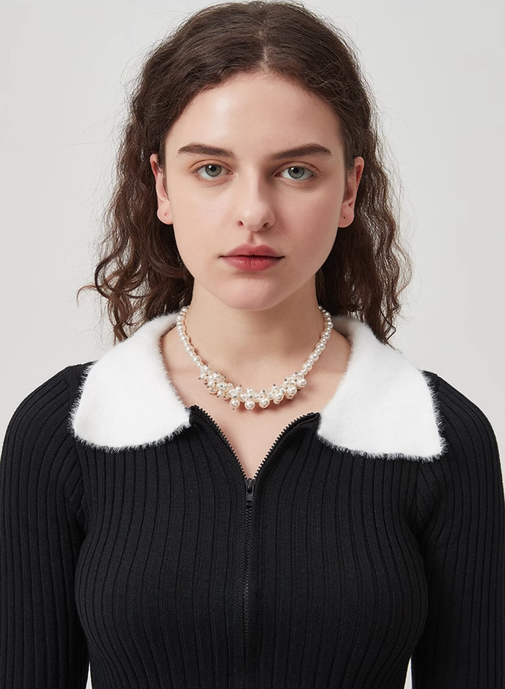AWE Luxury Flower Pearl Necklace