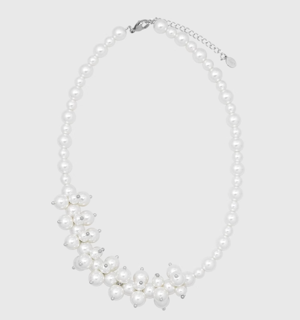 AWE Luxury Flower Pearl Necklace