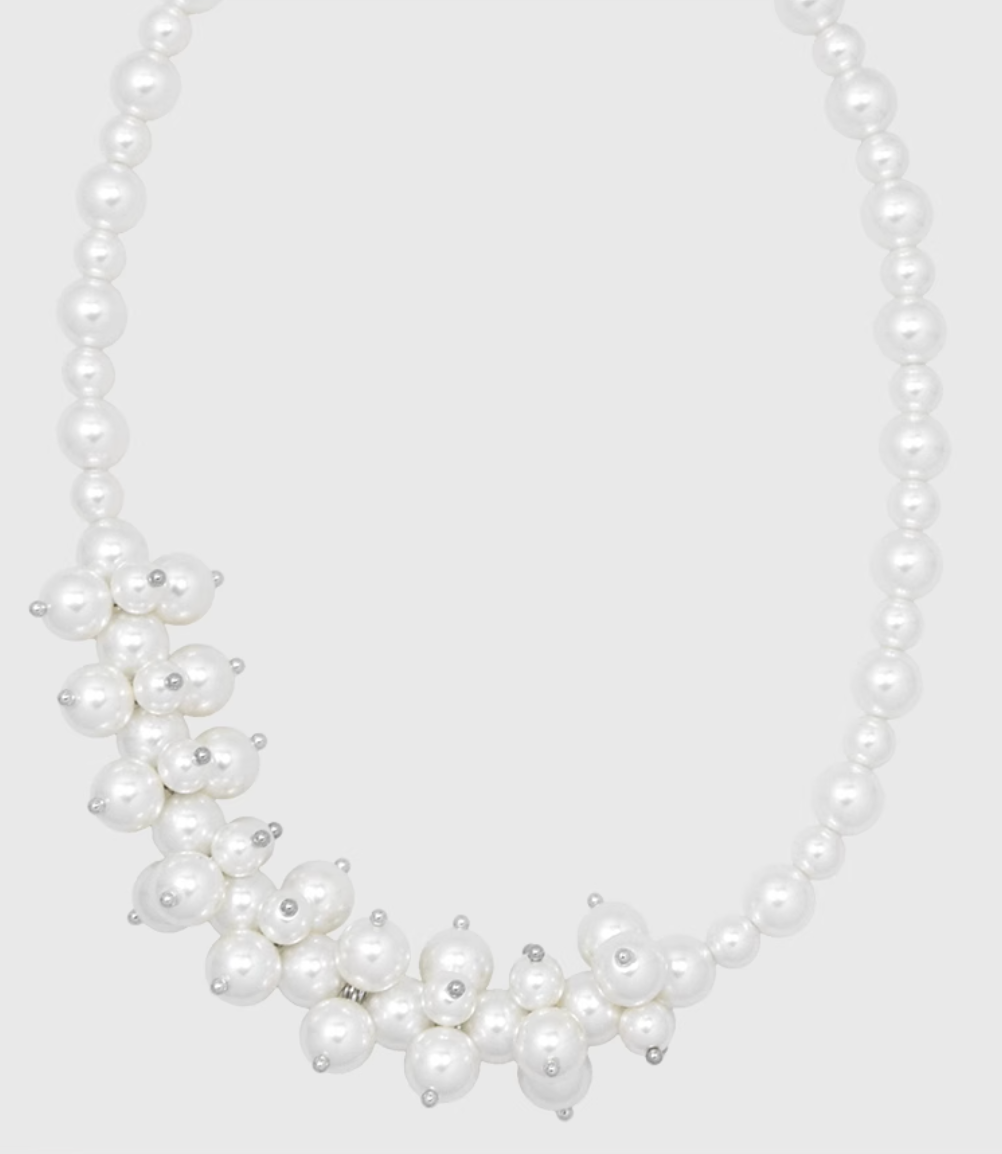 AWE Luxury Flower Pearl Necklace
