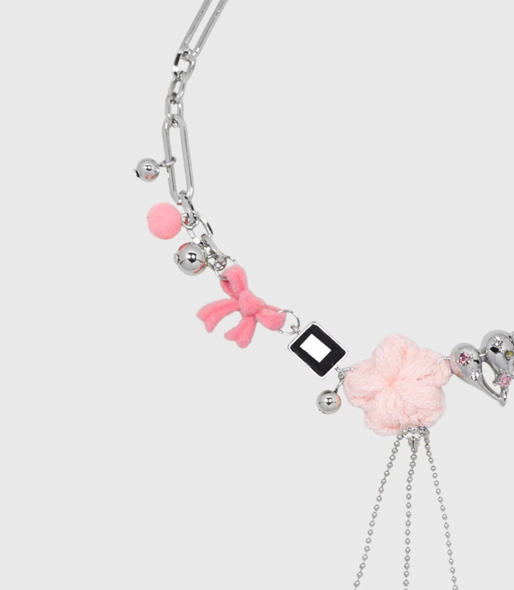 AWE Woven Flower Zirconia Chain Necklace