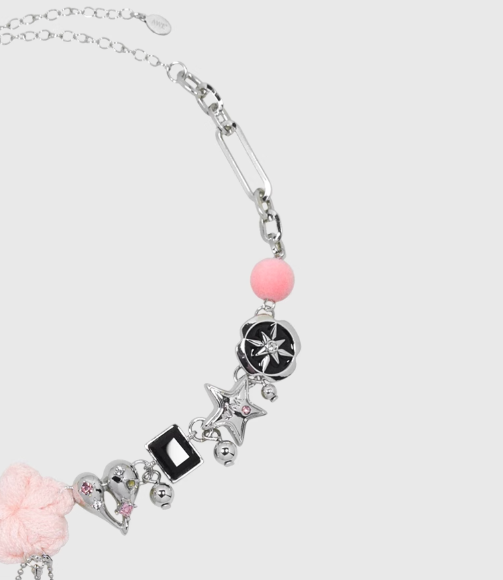 AWE Woven Flower Zirconia Chain Necklace