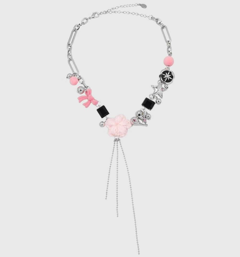 AWE Woven Flower Zirconia Chain Necklace