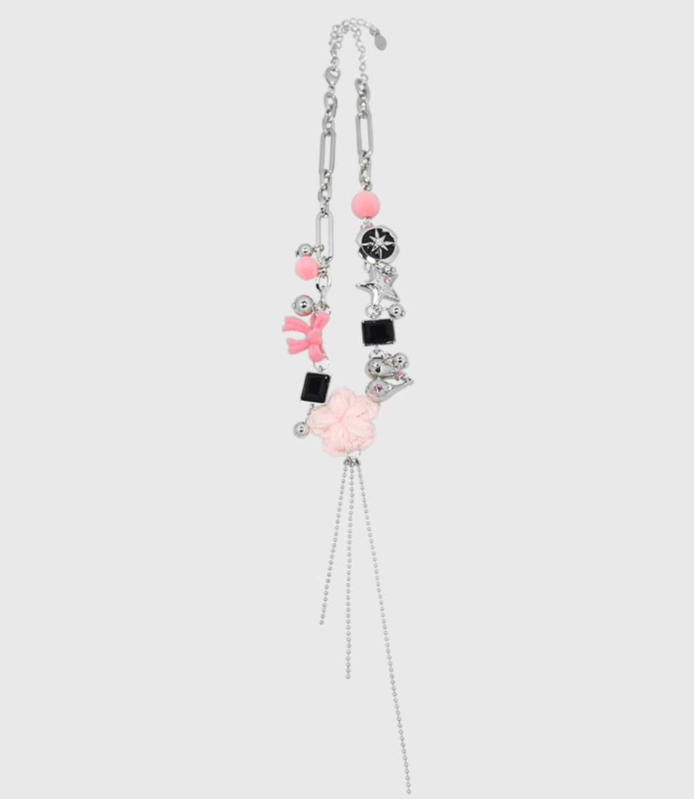 AWE Woven Flower Zirconia Chain Necklace