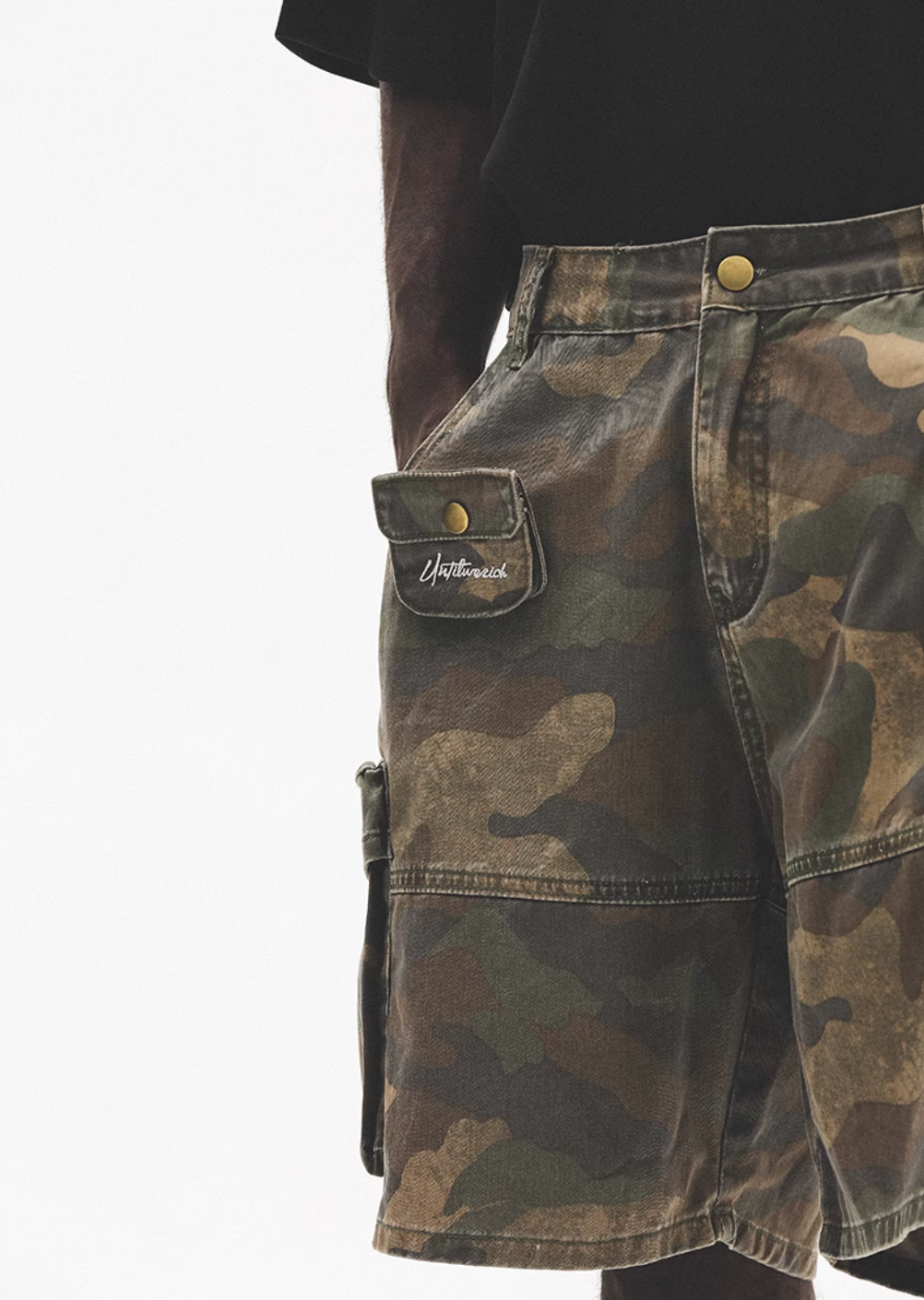 UNTILWERICH Camouflage Multi Pocket Work Cargo Shorts