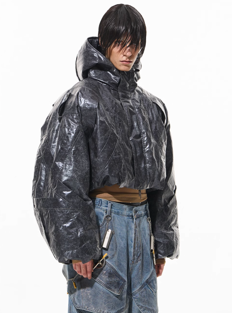BLIND NO PLAN Wrinkled Hooded Short Bomber Jacket