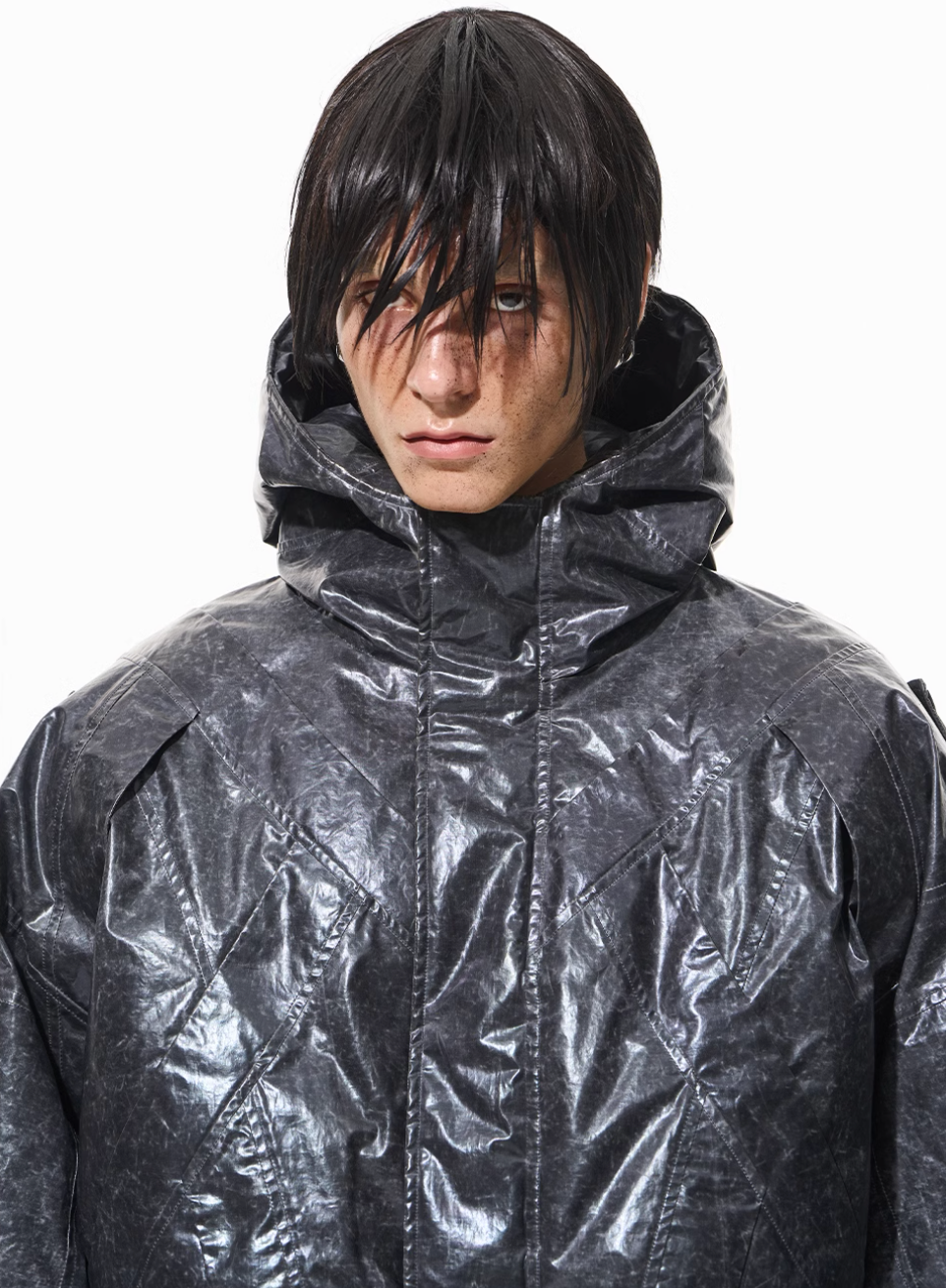 BLIND NO PLAN Wrinkled Hooded Short Bomber Jacket