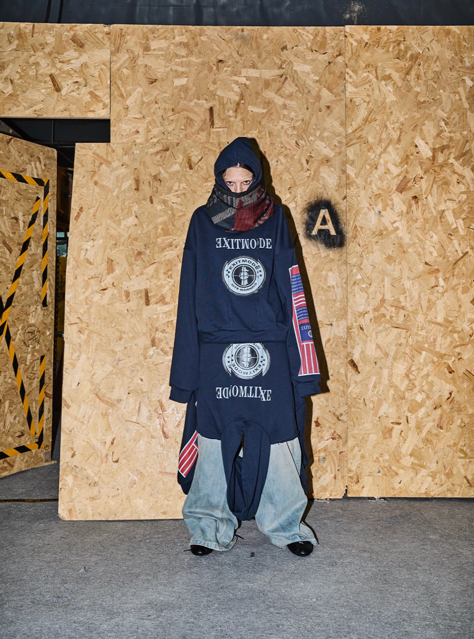 BLIND NO PLAN Reconstructed Printed Embroidered Hoodie