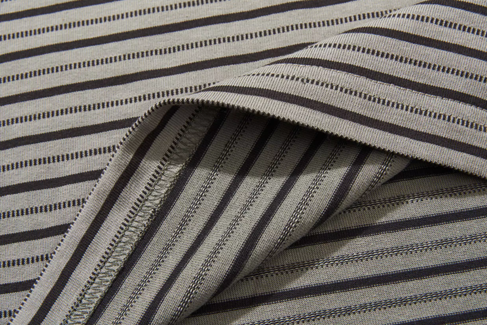 BLIND NO PLAN Striped Raw-Edge Patch Polo