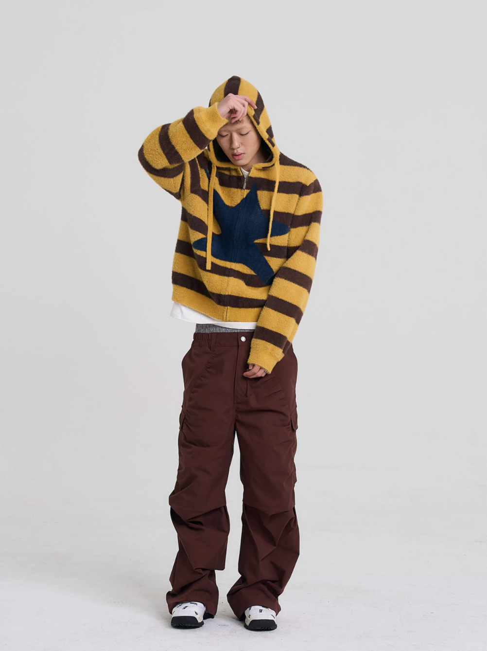 EVILKNIGHT(EK) Striped Star Knit Zip-Up Hoodie