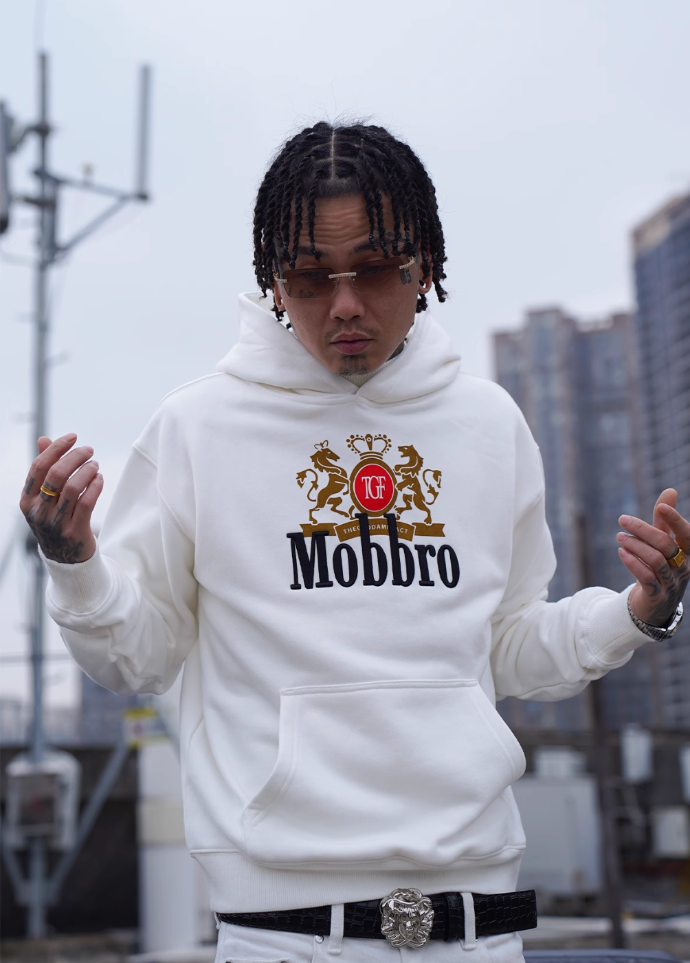 TGFCLUB Mobbro Embroidered Print Hoodie