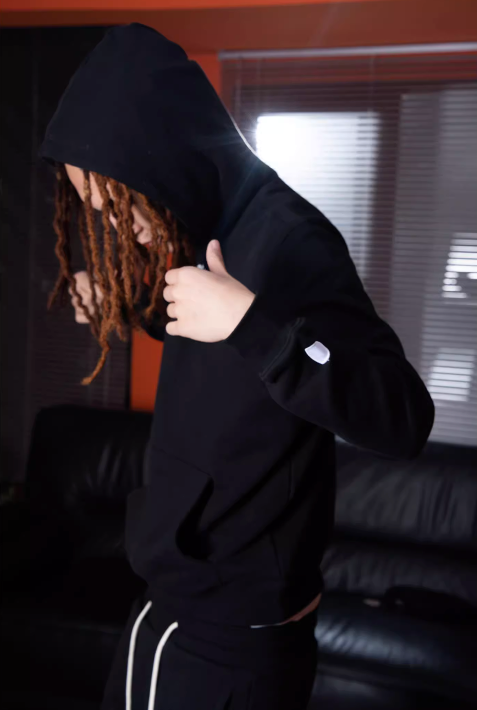 TGFCLUB 223 Embroidered Basic Hoodie and Sweatpants