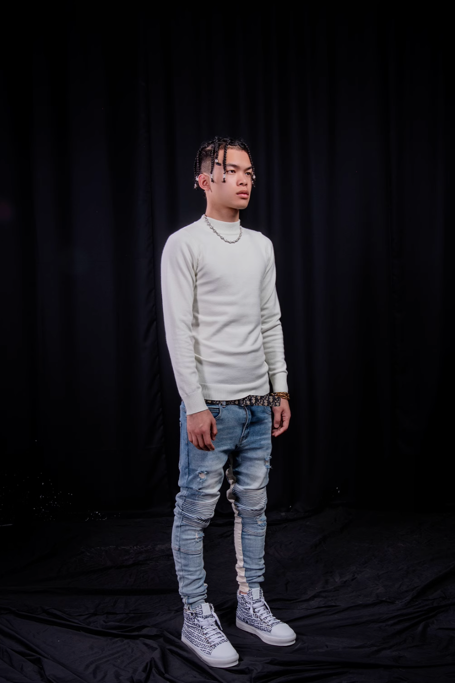TGFCLUB Embroidered Half Turtleneck Slim Fit Knit Sweater