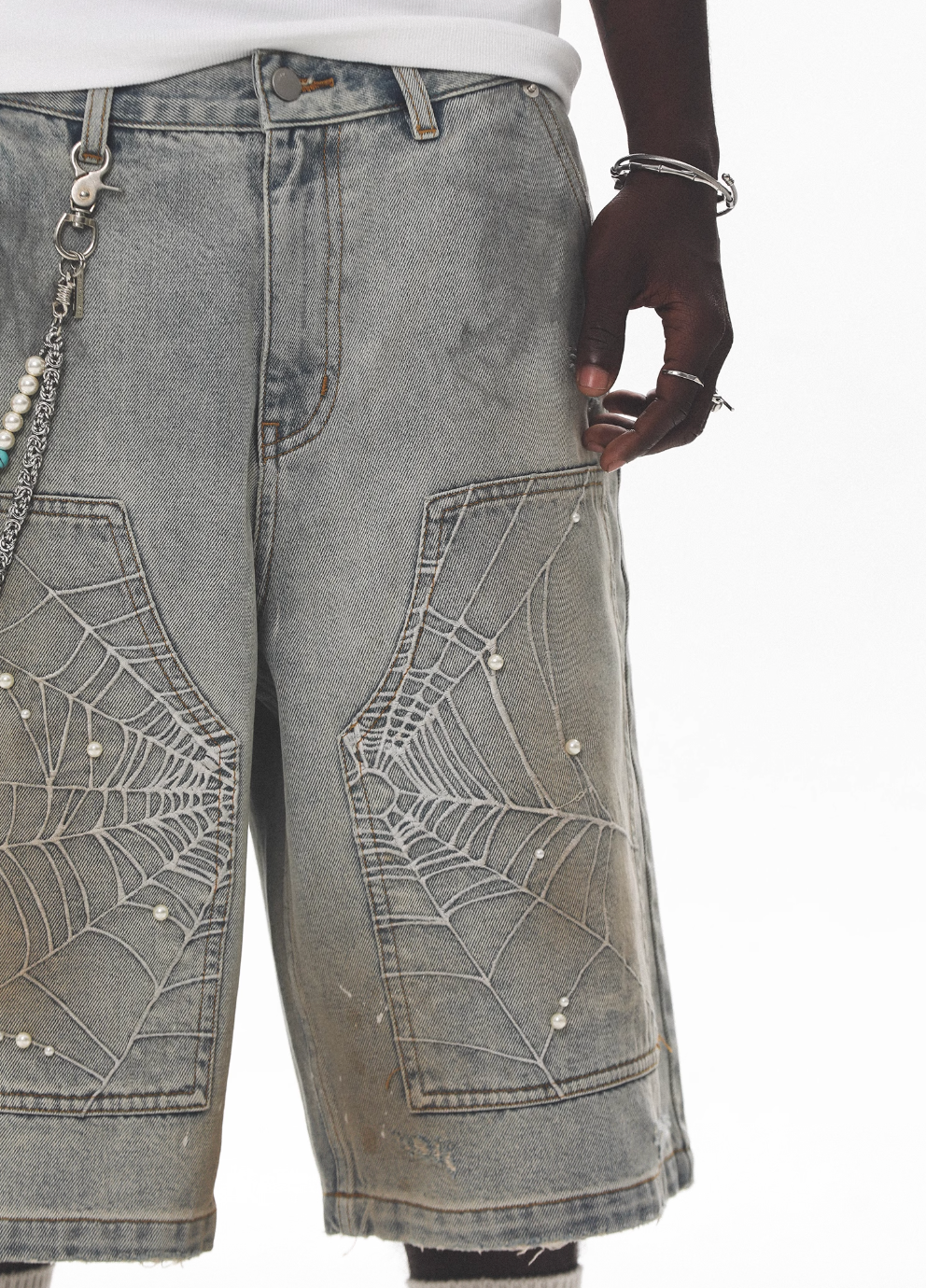 UNTILWERICH Spiderweb Embroidered Washed Distressed Denim Shorts