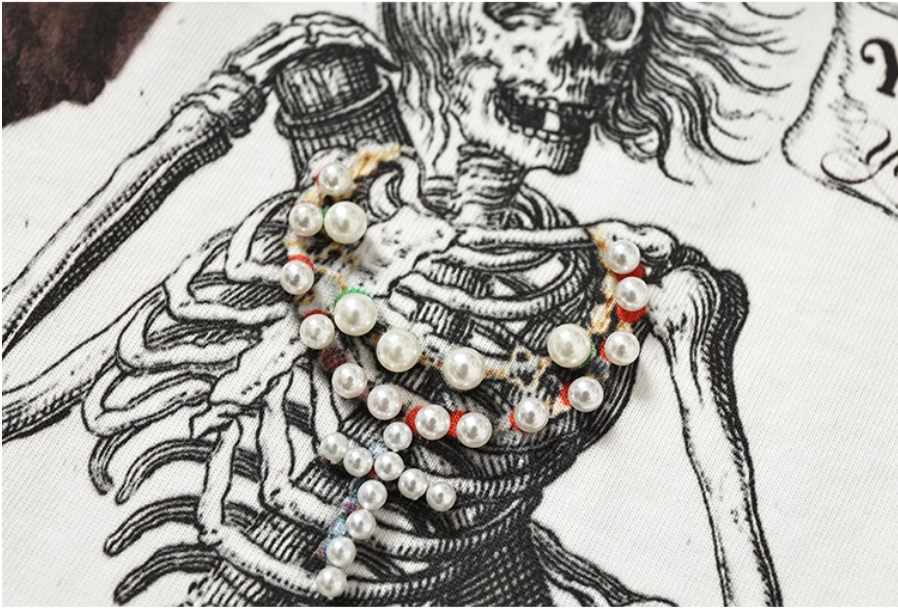 YADcrew Flame Skull Pearl Graphic Tee