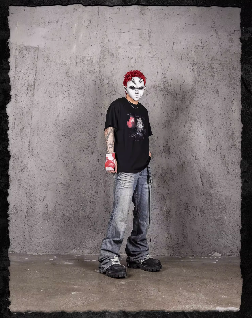 UNDERWATER Demonize Vintage Print Tee