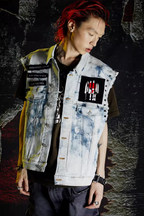 VENTUREK Bleach Wash Patch Rivet Denim Vest