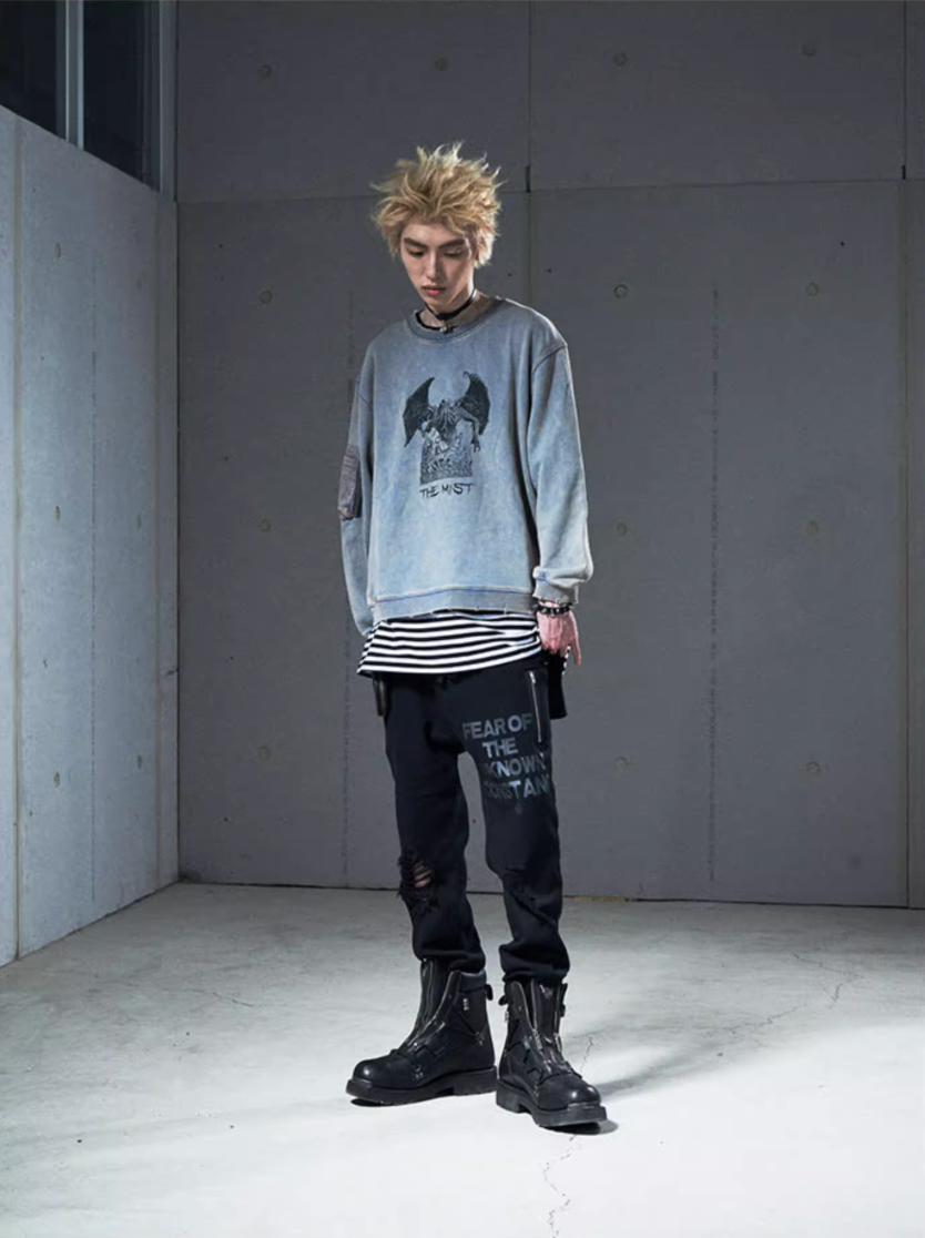 VENTUREK Washed Destruction Printed Sweatshirt