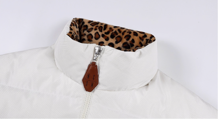 MEDM Leopard Collar Logo Patch Down Jacket