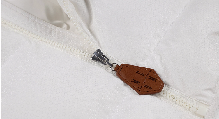 MEDM Leopard Collar Logo Patch Down Jacket
