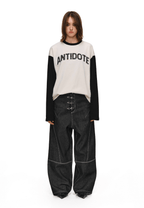 ANTIDOTE 3D Cut Stitched Denim Jeans