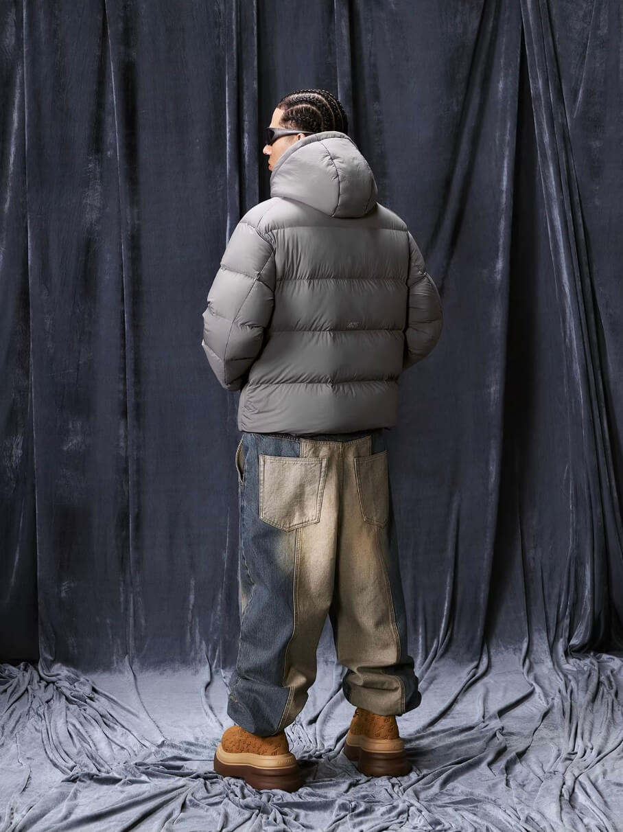 1807 Ultra Lightweight Hooded Down Jacket