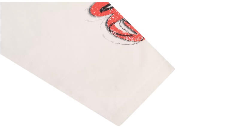 1807 Graffiti Heart Printed Long Sleeve Tee