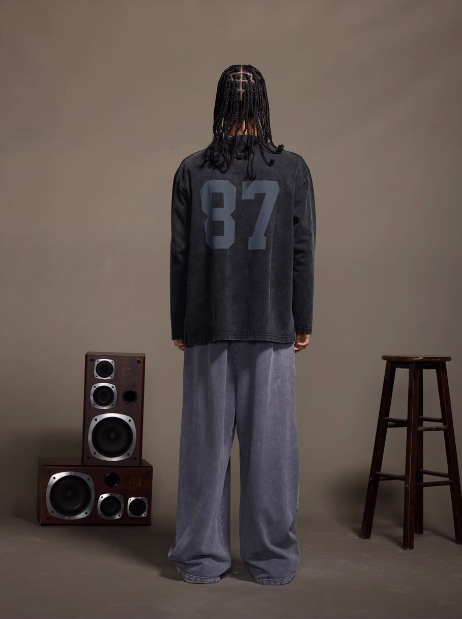 1807 Pegasus Embroidered Patch Distressed Long Sleeve Tee