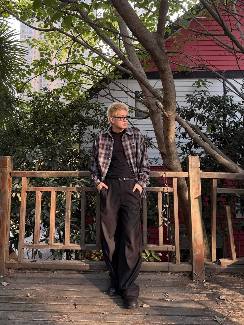 UNDERWATER Blue Brushed Plaid Raw Hem Long Sleeve Flannel Shirt