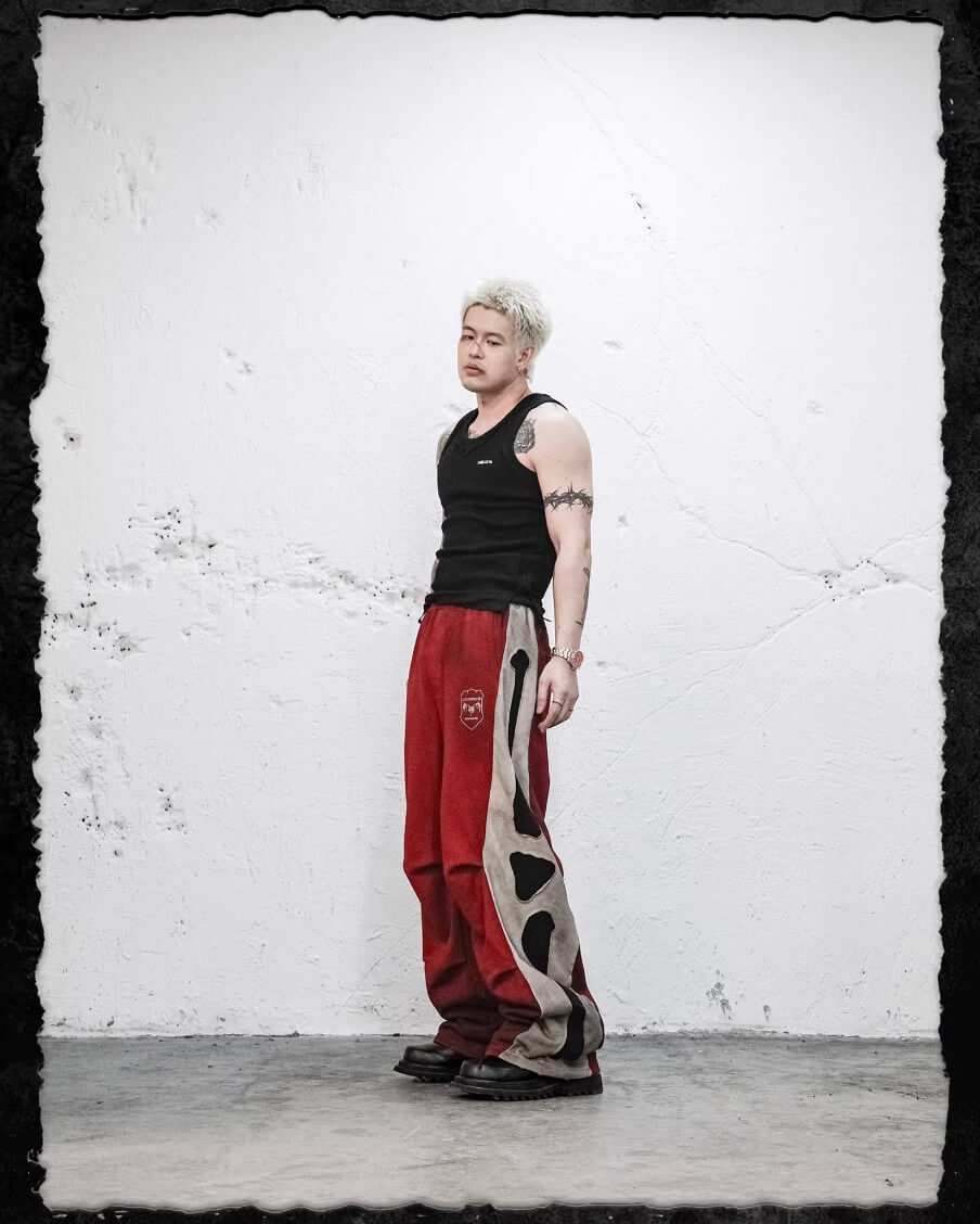 UNDERWATER Skeleton Patchwork Dirty Dye Sweatpants