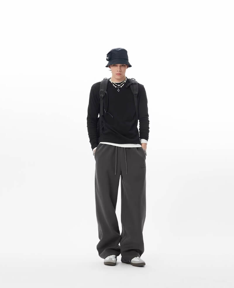 JHYQ Heavyweight Logo Sweatpants