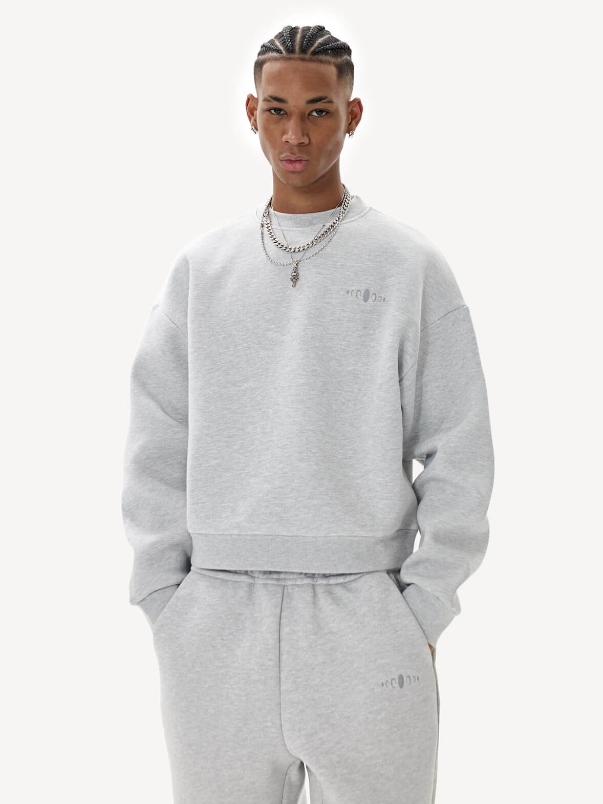 KARMANISTIC Heavyweight Logo Embroidered Sweatshirt