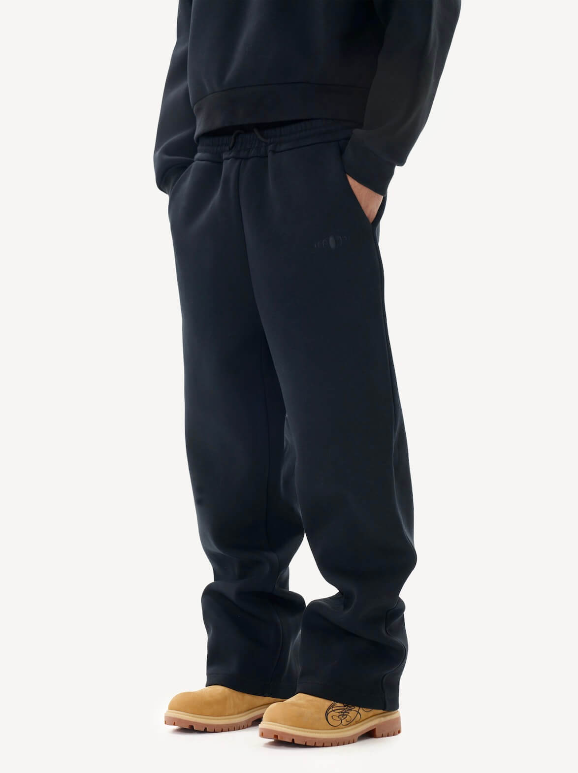 KARMANISTIC Heavyweight Logo Embroidered Baggy Sweatpants