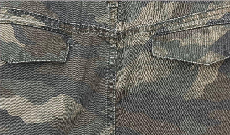 UNTILWERICH Washed Camo Multi Pocket Wide Cargo Below Knee Shorts