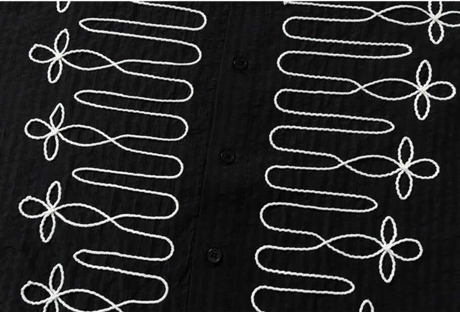 YADcrew Braid Embroidered Striped Seersucker Short Sleeve Shirt