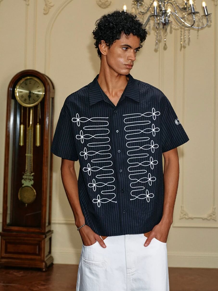 YADcrew Braid Embroidered Striped Seersucker Short Sleeve Shirt