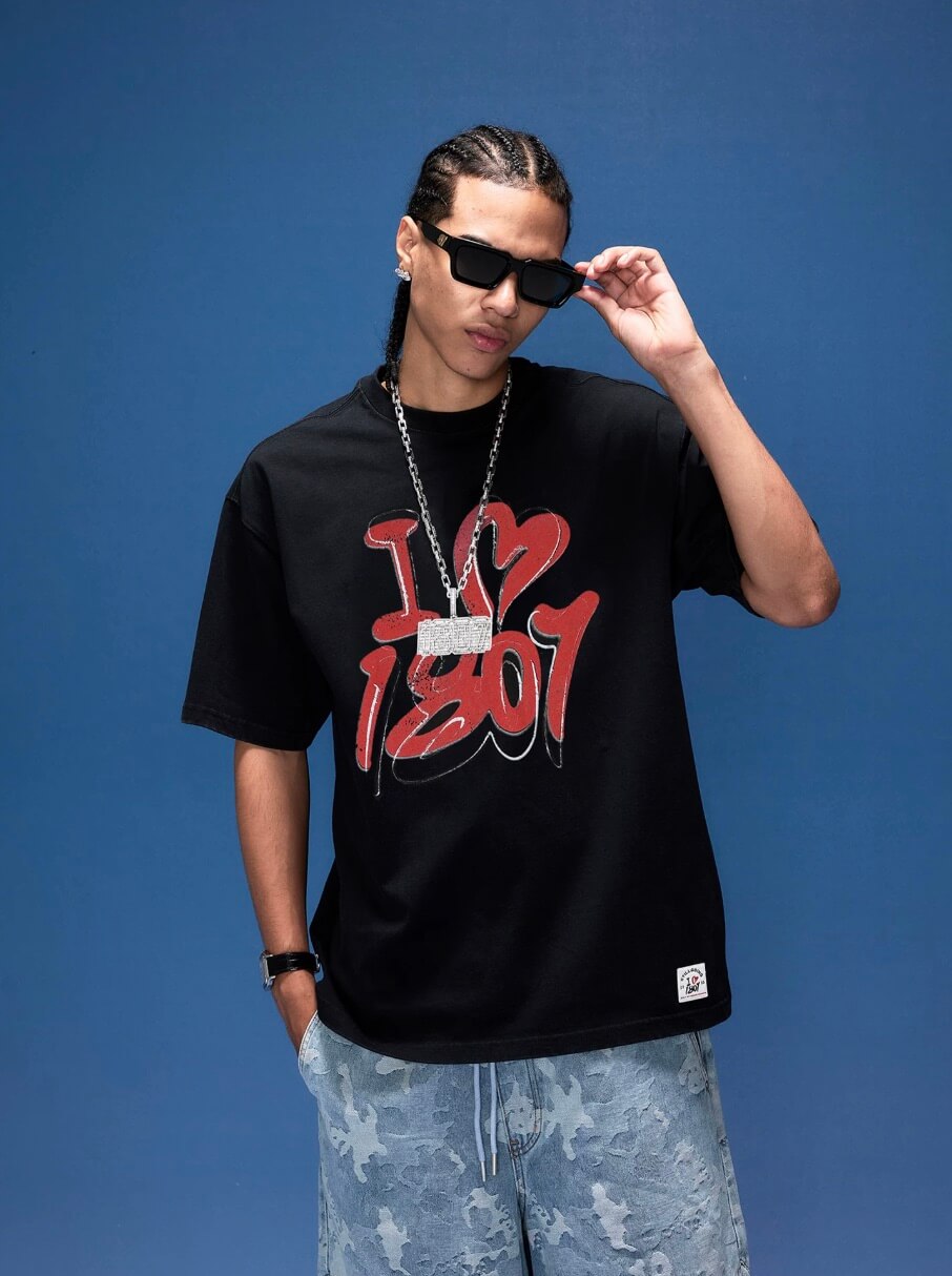 1807 I Love Graffiti Print Distressed Short Sleeve Tee