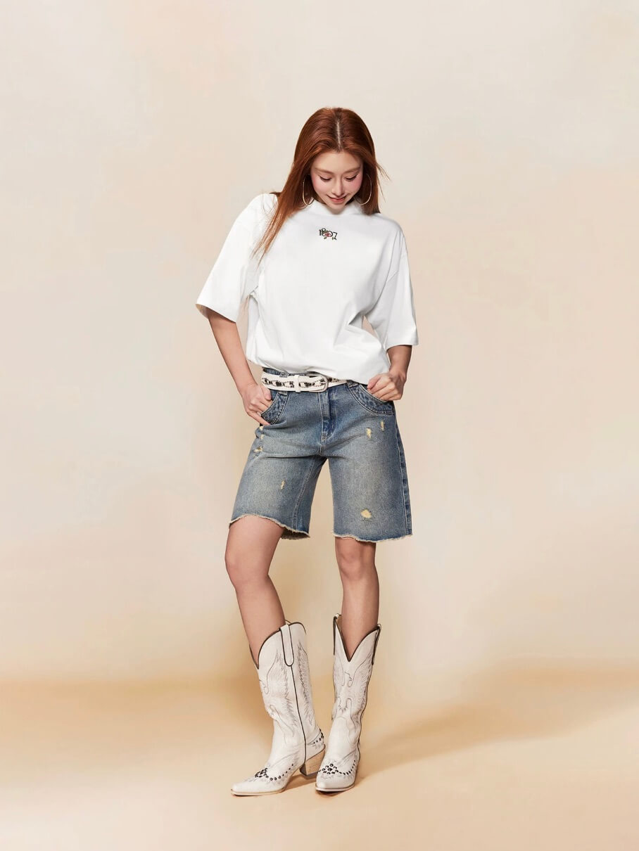 1807 Rose Logo Print Embroidered Short Sleeve Tee
