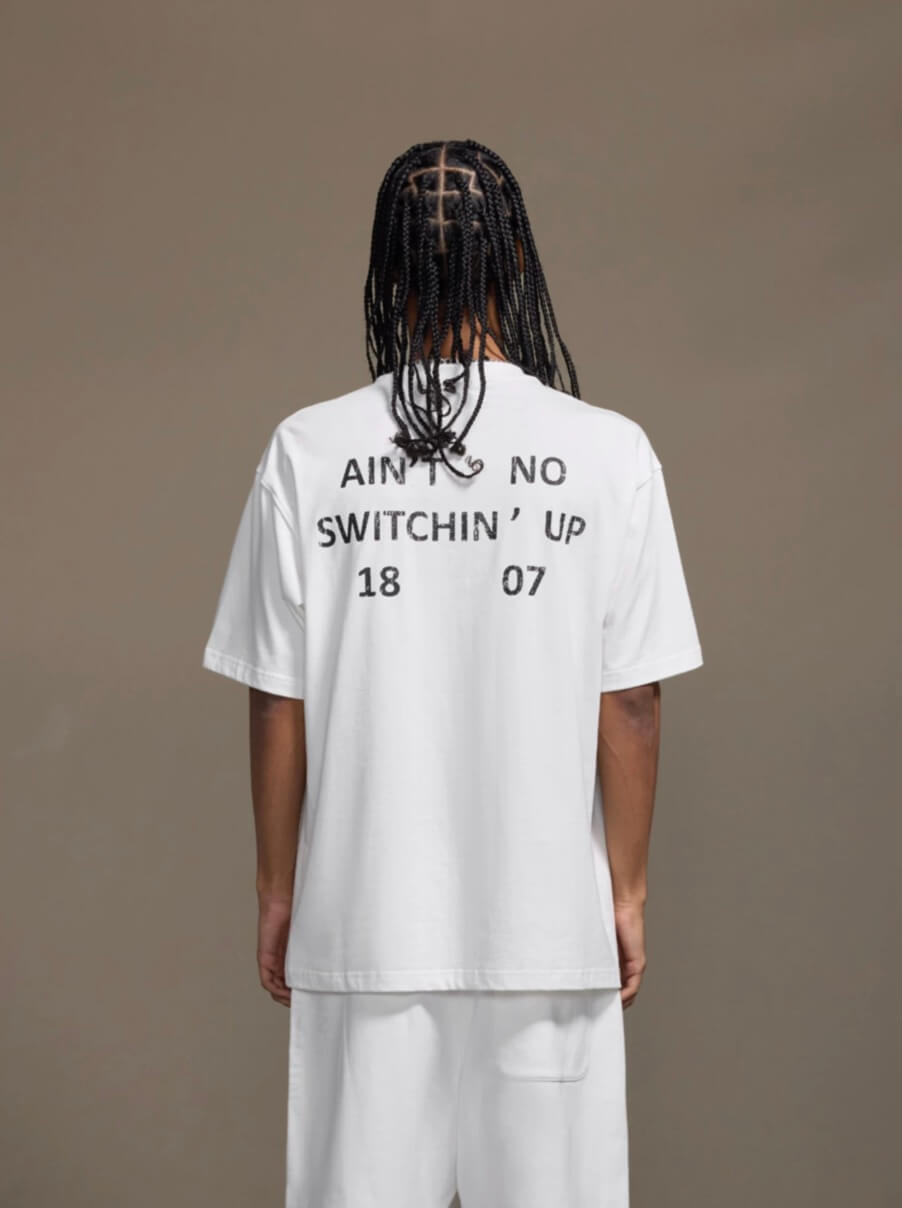 1807 Vintage Still Going Logo Print Short Sleeve Tee