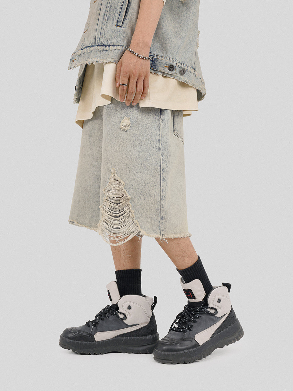 UNDERWATER Washed Damaged Light Blue Denim Shorts | Baggy Jorts