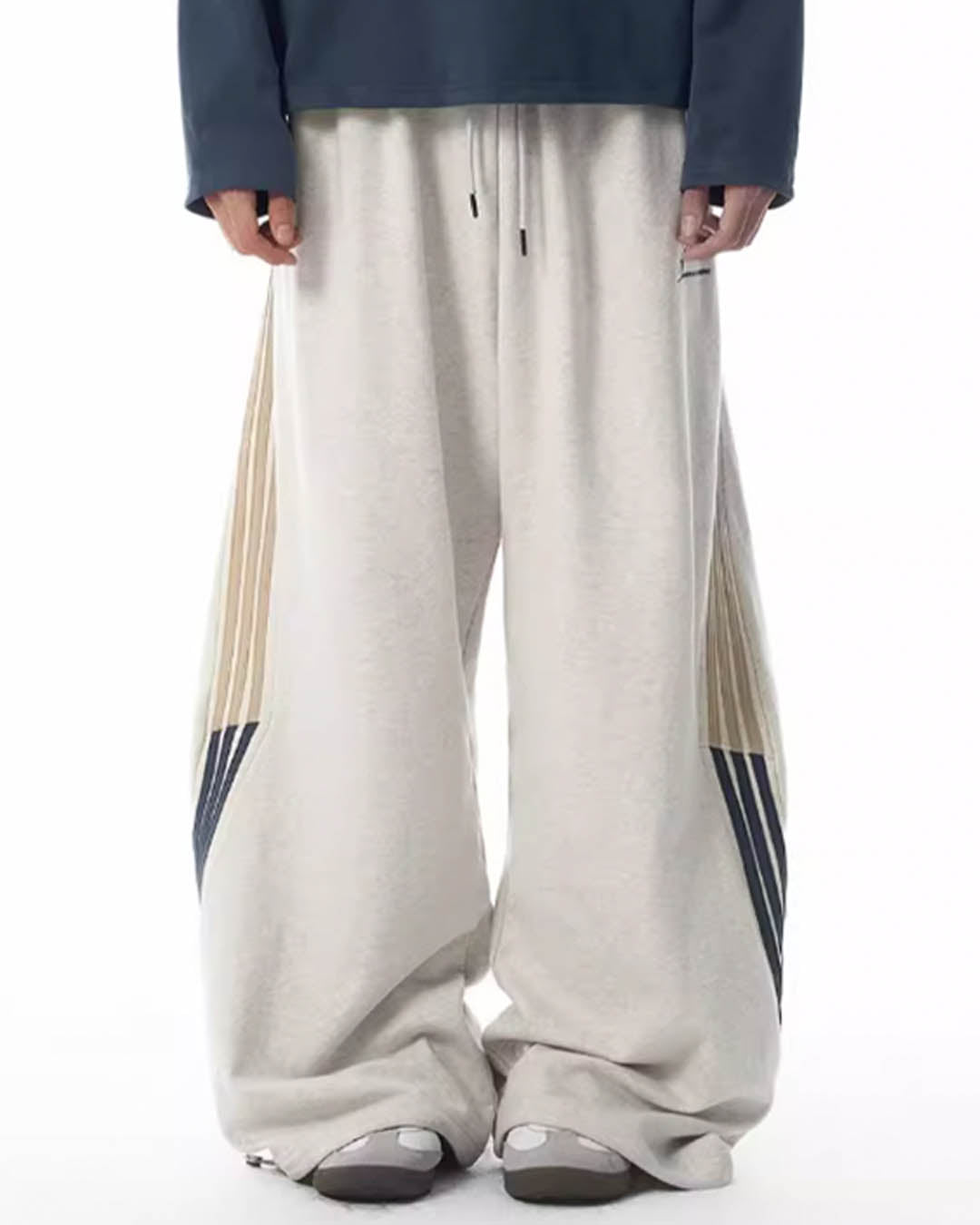 JHYQ Side Stripe Baggy Sweatpants