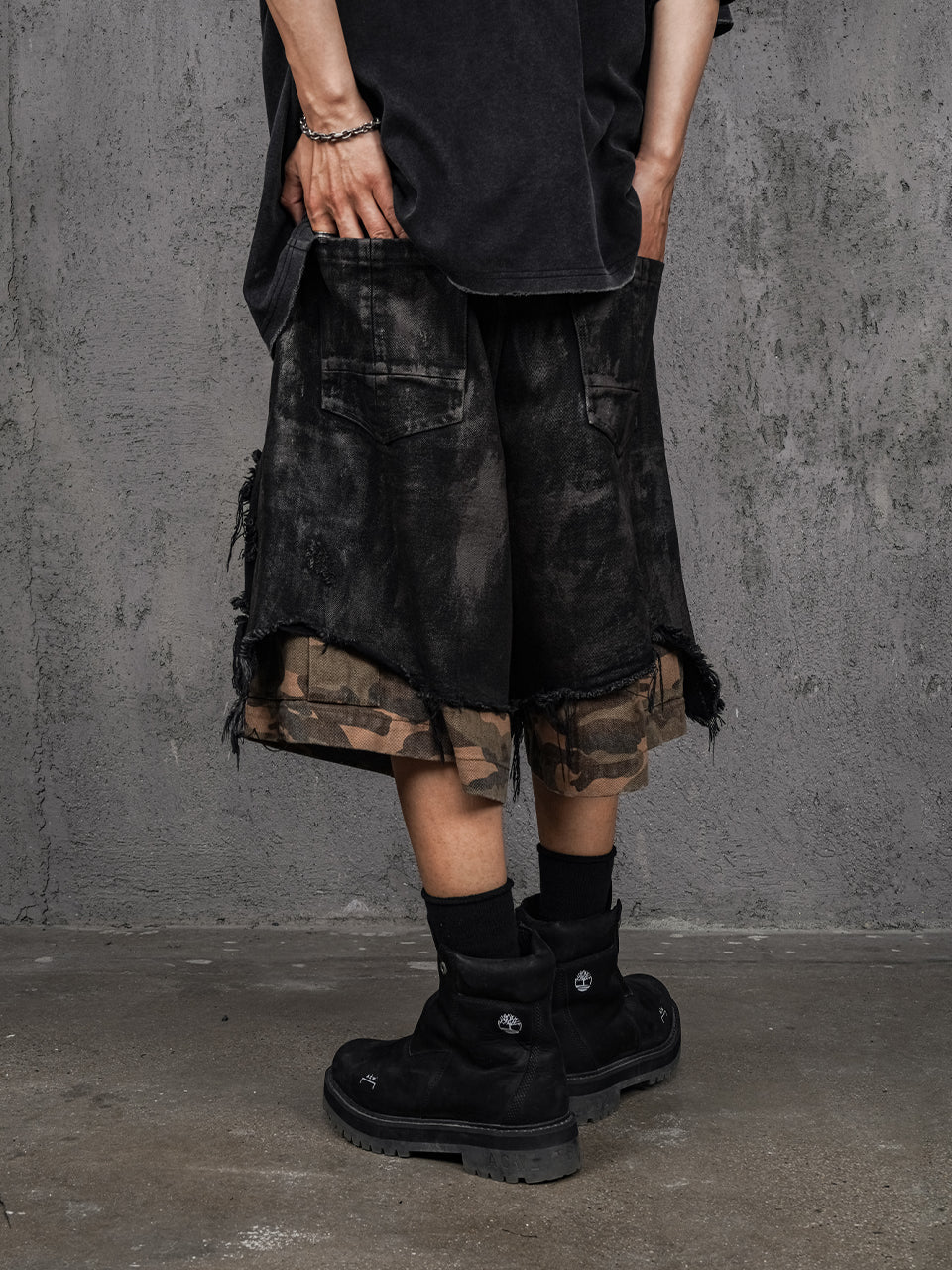 UNDERWATER Double Layer Damage Black Cargo Denim Shorts | Baggy Jorts