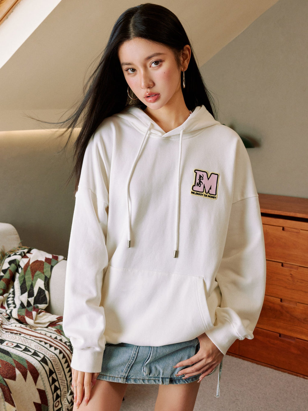MEDM Basic Big M Logo Hoodie