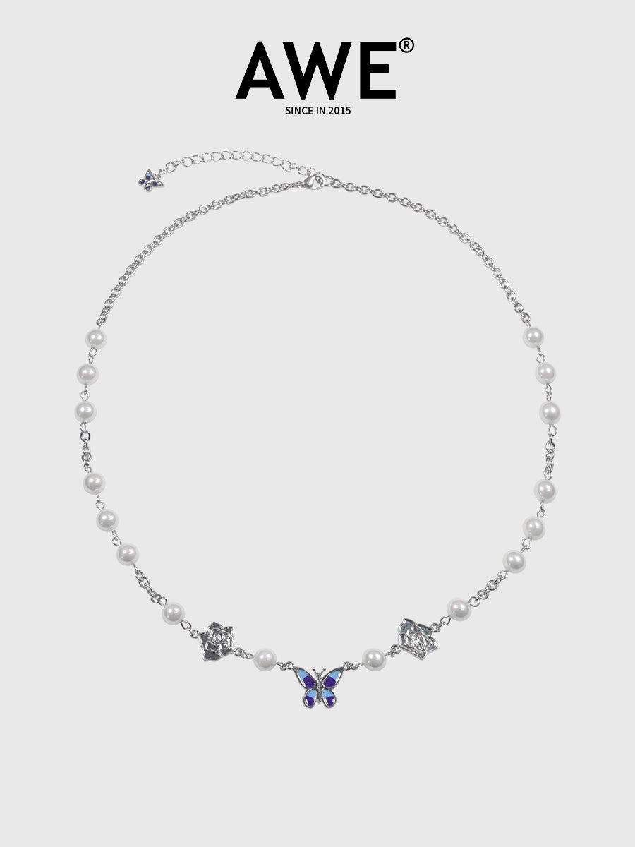 AWE Butterfly Daisy Necklace